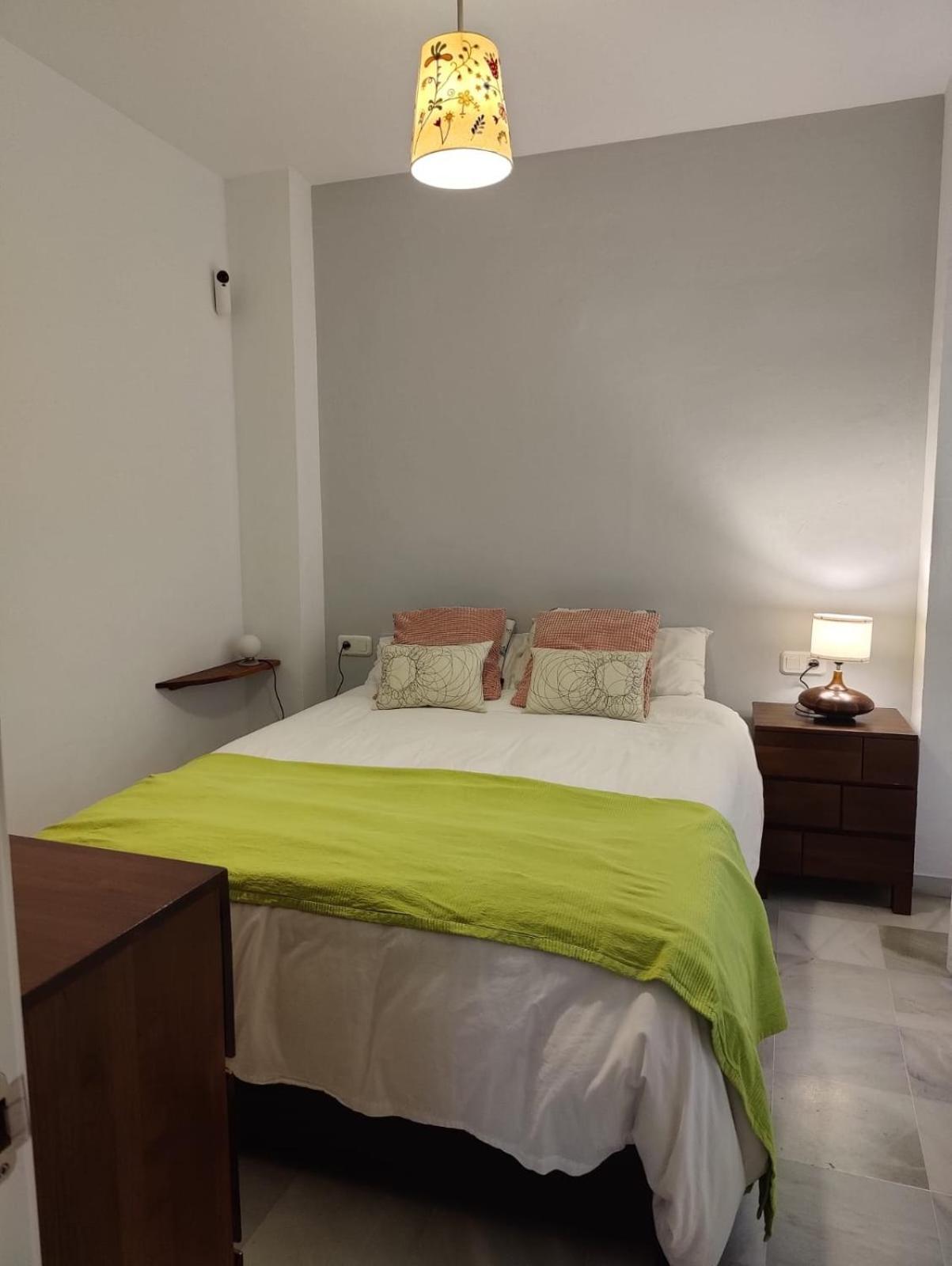 Luminoso Apartamento Exterior Con Balcon Y Patio En Centro Historico Feria-Alameda 세비야 외부 사진